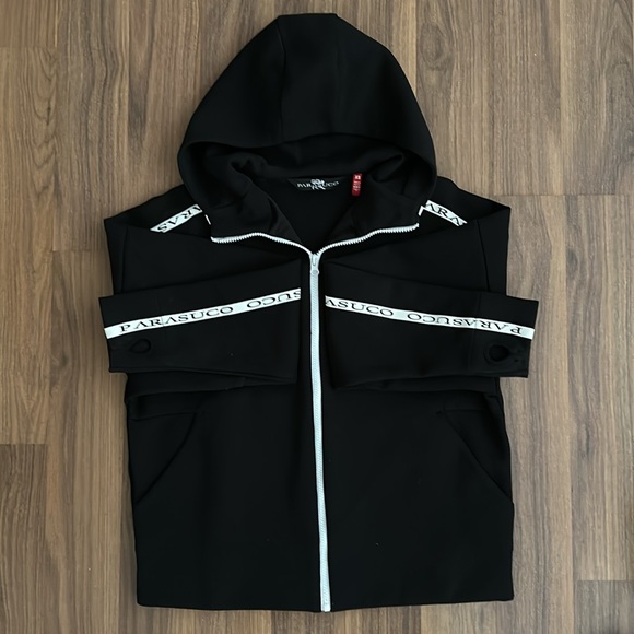 Parasuco lightweight jacket, longer sleeve with thumb holes, zip front, pockets - Picture 2 of 6